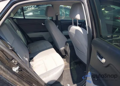 2020 Kia Rio S из США, поврежденный, VIN 3KPA24AD1LE302903